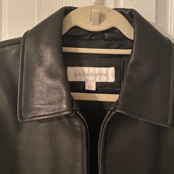 Liz Claiborne  Female Large Black Leather Jacket - Picture 3 of 3